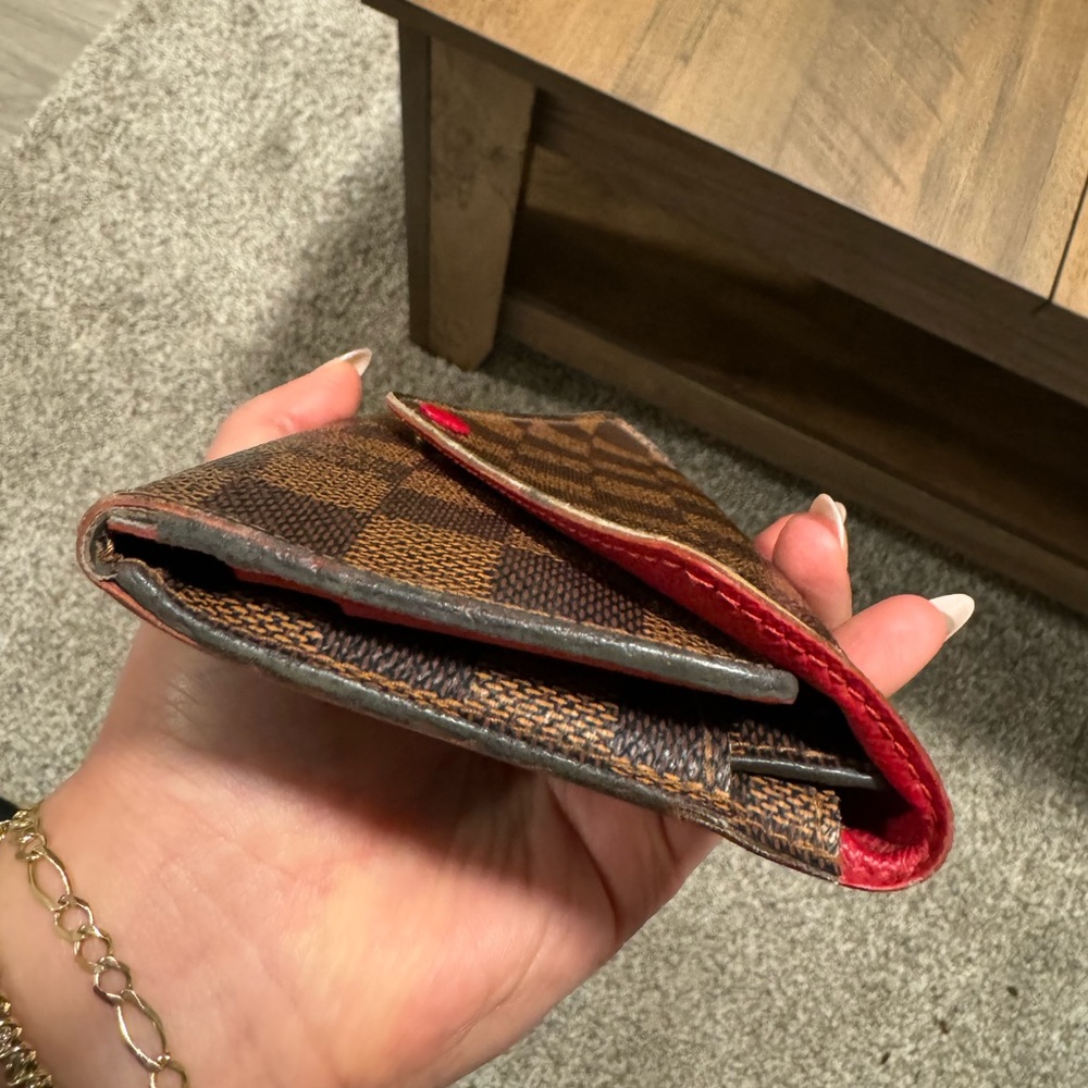 Authentic Louis Vuitton Sarah Wallet - Picture 7 of 8